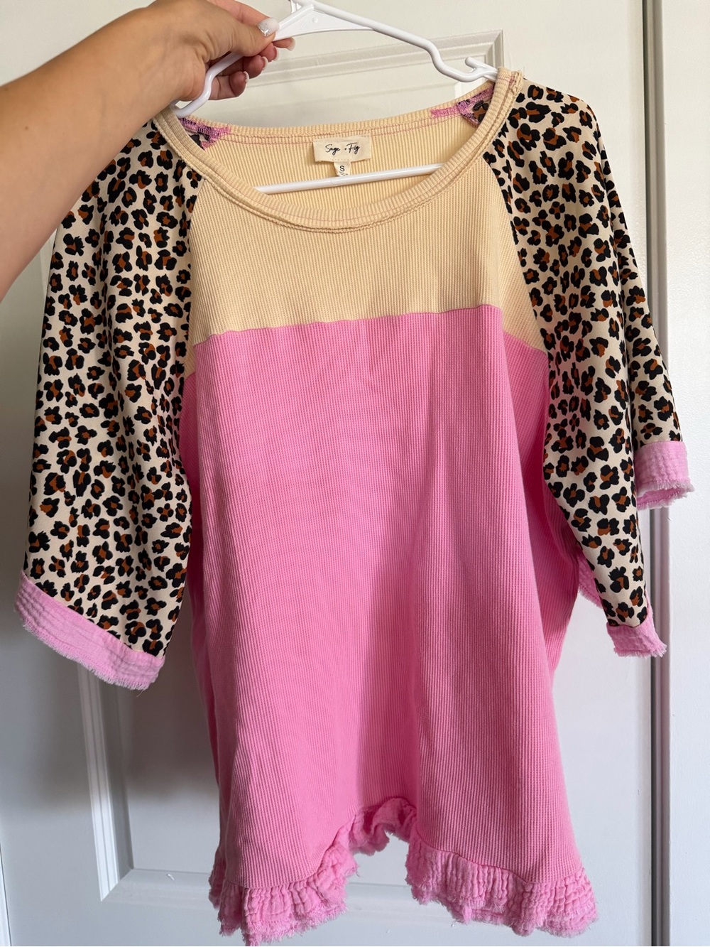 Sage + Fig Size: S OVERSIZE Pink & Cream Top with Leopard Sleeve Accents